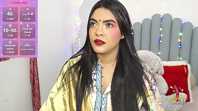 lakshmiraniii online show from April 2026 11:57:01 AM