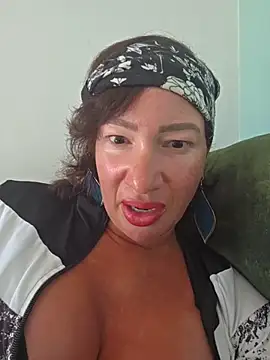 TheGoddessBianca online show from November 2025 09:31:01 AM