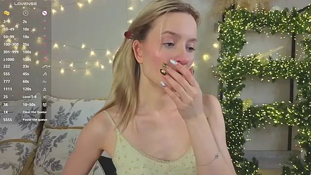 IdaValenti online show from February 2026 11:08:02 PM