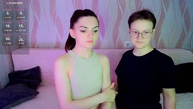  crazy baby  online show from October 2025 07:18:01 PM