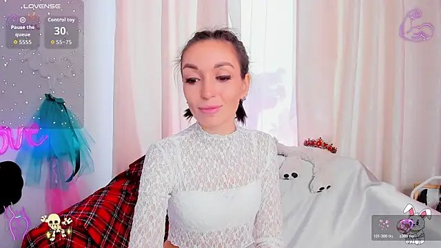 Snapshot of jessica_tiny chatting on April 2026 02:04:02 AM jessica tiny online show from April 2026 02:04:02 AM