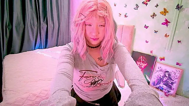 Akemilun online show from January 2026 09:06:02 PM