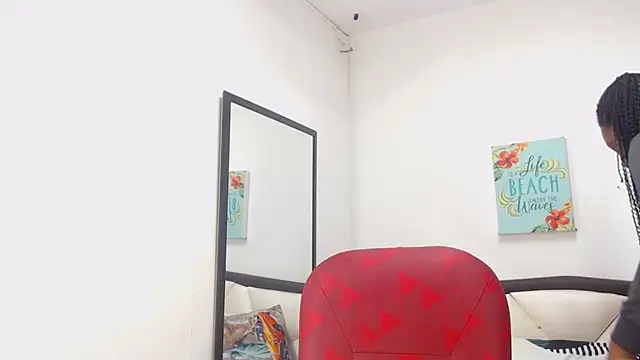 Sara Marks online show from November 2025 11:32:01 AM