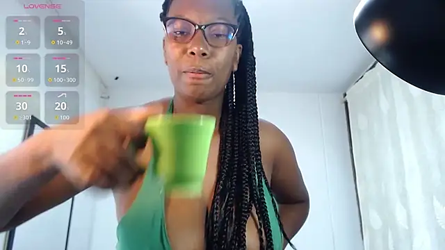 Sara Marks online show from April 2026 11:37:02 AM