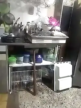 Snapshot of cristalzeus chatting on November 2025 02:44:01 AM cristalzeus online show from November 2025 02:44:01 AM