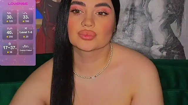 Nikki Kardashian online show from December 2024 10:41:01 PM