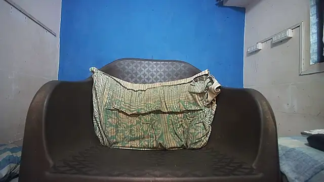 dirtybearr online show from February 2025 08:42:02 AM