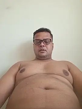 dirtybearr online show from October 2025 05:51:01 AM