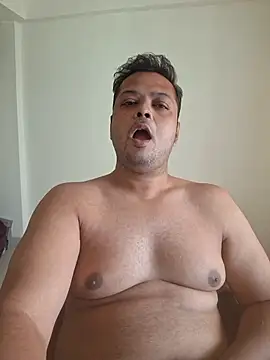 dirtybearr online show from November 2025 04:22:01 AM