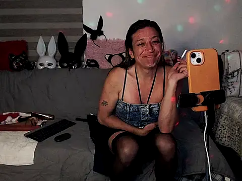 Gikitrans76 online show from April 2026 12:56:01 AM