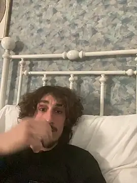 BostonGeorge27 online show from March 2026 07:25:01 AM