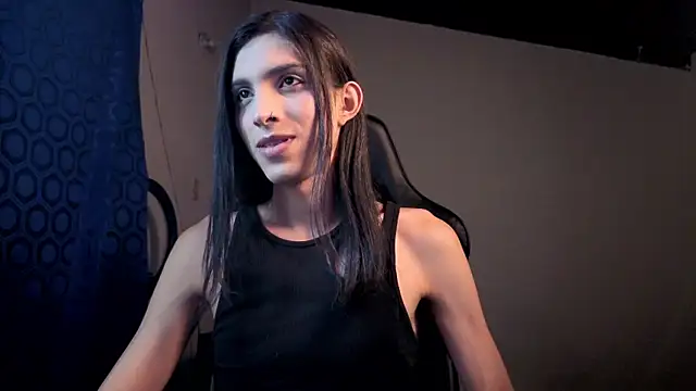 Snapshot of angelitofemboy chatting on April 2026 11:57:02 PM angelitofemboy online show from April 2026 11:57:02 PM