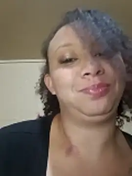 Snapshot of MariahSmith chatting on February 2026 01:00:02 AM MariahSmith online show from February 2026 01:00:02 AM