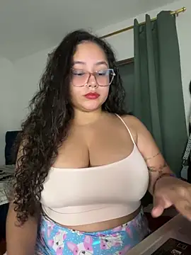 CurlyGirl 1 online show from November 2025 12:53:01 AM