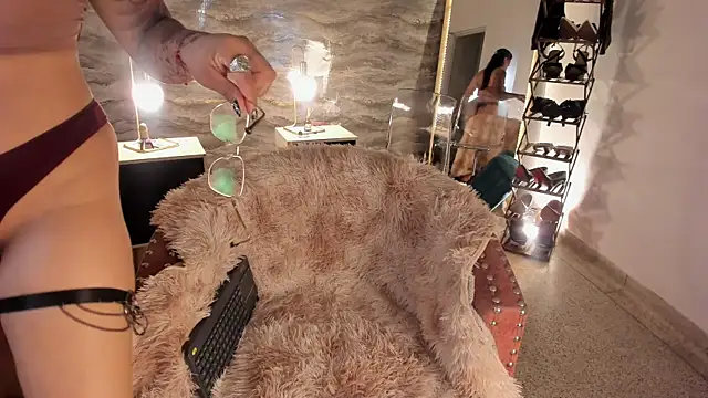 samara smithh online show from November 2025 11:31:02 AM