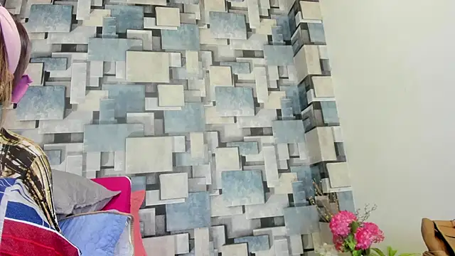 angel dthroatt online show from March 2026 12:11:02 PM