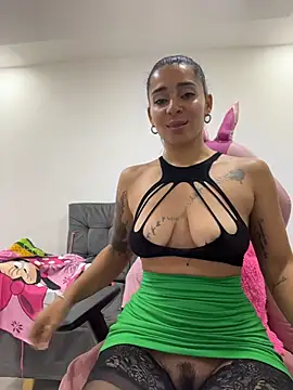 Meganmilk1 online show from February 2026 03:32:02 PM