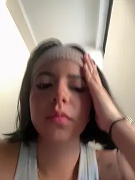 NicolRoss  online show from December 2024 10:12:01 PM