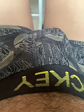 hitlar1026 online show from September 2025 08:58:01 AM