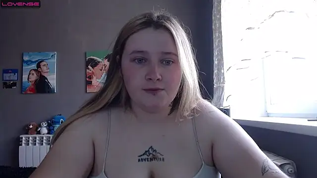 Light Luna online show from September 2025 07:10:02 AM