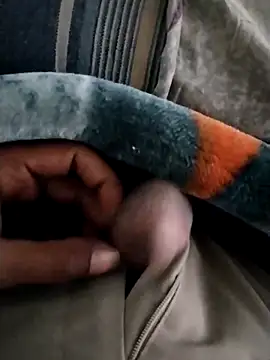 Snapshot of Monster_Bigdick chatting on January 2025 06:27:01 AM Monster Bigdick online show from January 2025 06:27:01 AM