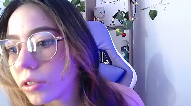 BlairVicent online show from February 2025 12:18:02 PM