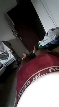 Snapshot of workoutsaurabh chatting on December 2024 01:31:02 AM workoutsaurabh online show from December 2024 01:31:02 AM