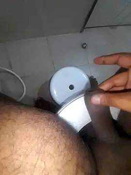 Snapshot of workoutsaurabh chatting on March 2025 02:04:01 AM workoutsaurabh online show from March 2025 02:04:01 AM