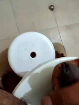 Snapshot of workoutsaurabh chatting on April 2026 01:48:01 AM workoutsaurabh online show from April 2026 01:48:01 AM