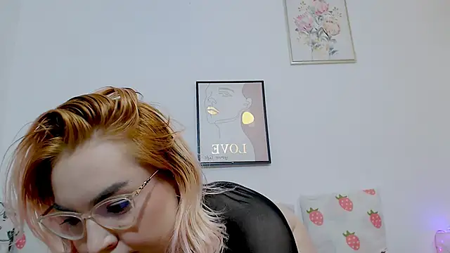 Catlady333 online show from September 2025 06:46:02 AM