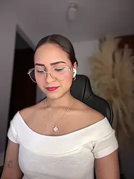 gretta kler1 online show from January 2026 09:39:02 PM