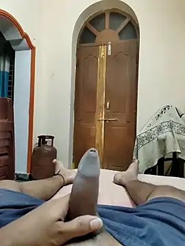 Ashish02345 online show from February 2025 05:39:02 PM