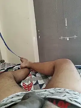 Ashish02345 online show from November 2025 08:59:01 AM