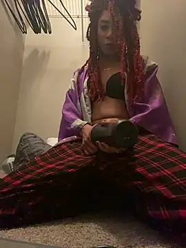 CaramelDipper online show from January 2025 11:06:01 AM