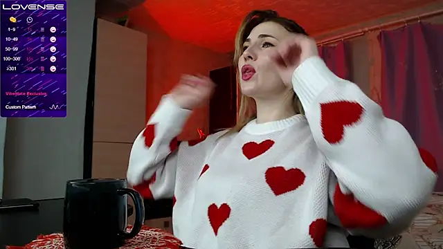 Snapshot of Daniela_Cooperr chatting on February 2025 05:43:01 PM Daniela Cooperr online show from February 2025 05:43:01 PM