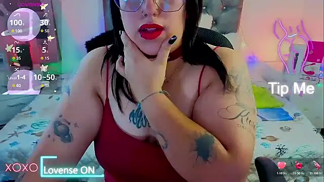 Snapshot of NatalieHarris chatting on April 2026 05:52:01 PM NatalieHarris online show from April 2026 05:52:01 PM
