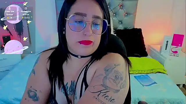 Snapshot of NatalieHarris chatting on May 2026 06:27:01 PM NatalieHarris online show from May 2026 06:27:01 PM