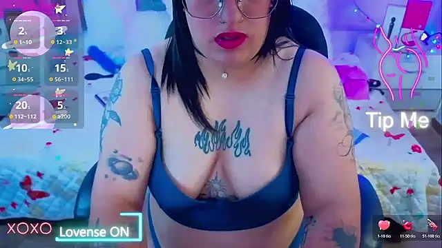 Snapshot of NatalieHarris chatting on July 2026 05:44:02 PM NatalieHarris online show from July 2026 05:44:02 PM