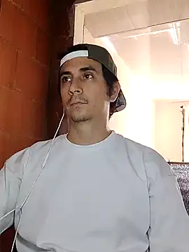 Snapshot of Rejy1992 chatting on January 2025 07:51:02 PM Rejy1992 online show from January 2025 07:51:02 PM