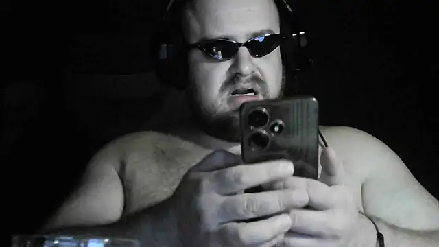 Snapshot of perversalus chatting on December 2024 01:13:01 AM perversalus online show from December 2024 01:13:01 AM