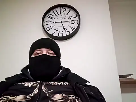 Snapshot of perversalus chatting on January 2025 04:17:02 PM perversalus online show from January 2025 04:17:02 PM