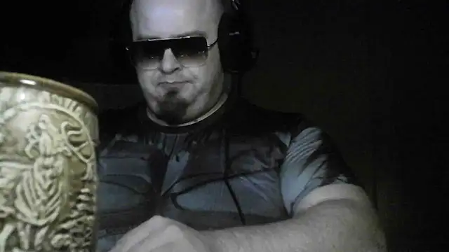 Snapshot of perversalus chatting on February 2025 10:34:01 PM perversalus online show from February 2025 10:34:01 PM