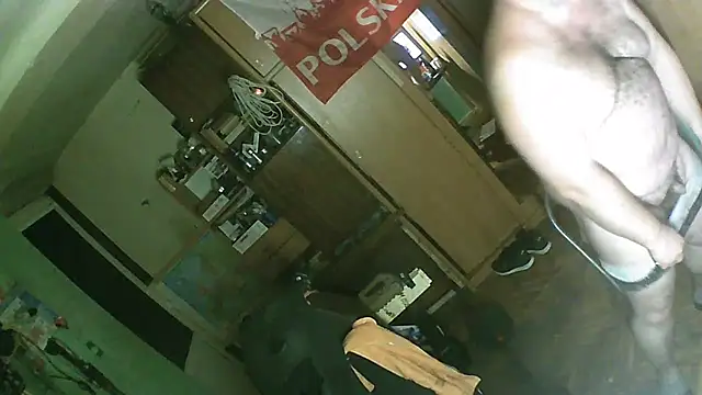 Snapshot of perversalus chatting on September 2025 06:30:01 PM perversalus online show from September 2025 06:30:01 PM