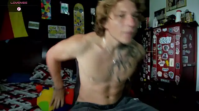 Tom Krakow online show from November 2025 07:57:01 PM