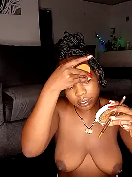 Snapshot of rosey_cheeks chatting on January 2025 01:32:02 PM rosey cheeks online show from January 2025 01:32:02 PM