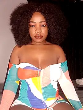 Snapshot of rosey_cheeks chatting on March 2025 12:04:02 AM rosey cheeks online show from March 2025 12:04:02 AM