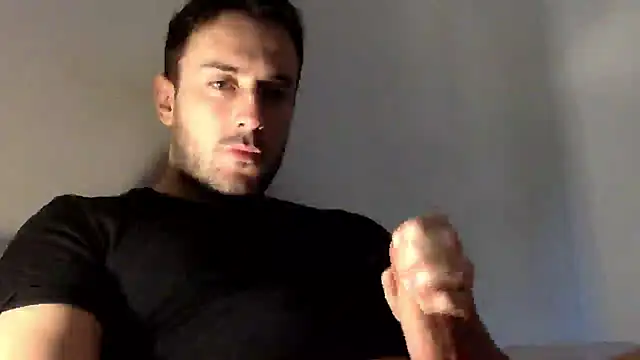 Snapshot of mainnrd chatting on January 2025 09:33:02 AM mainnrd online show from January 2025 09:33:02 AM