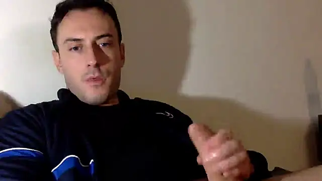 Snapshot of mainnrd chatting on February 2025 10:54:01 PM mainnrd online show from February 2025 10:54:01 PM