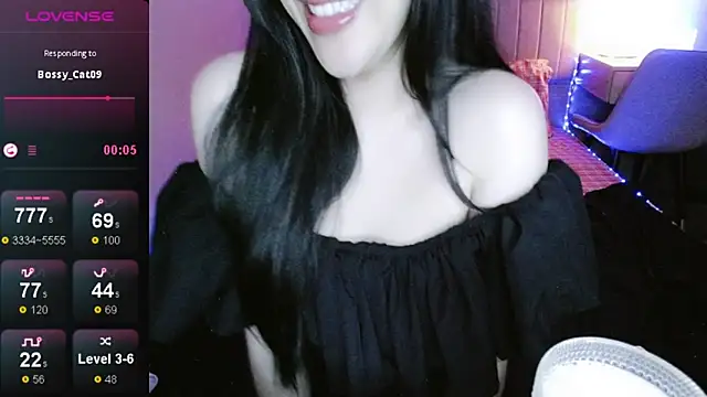  Viviann  online show from October 2025 03:34:01 PM