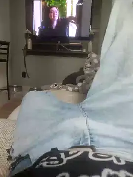 Snapshot of dredre1069 chatting on November 2025 04:28:01 PM dredre1069 online show from November 2025 04:28:01 PM